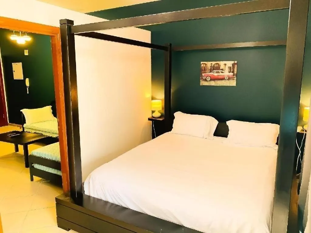Royal Manor- Marina Diamond 2 Apartment Dubai