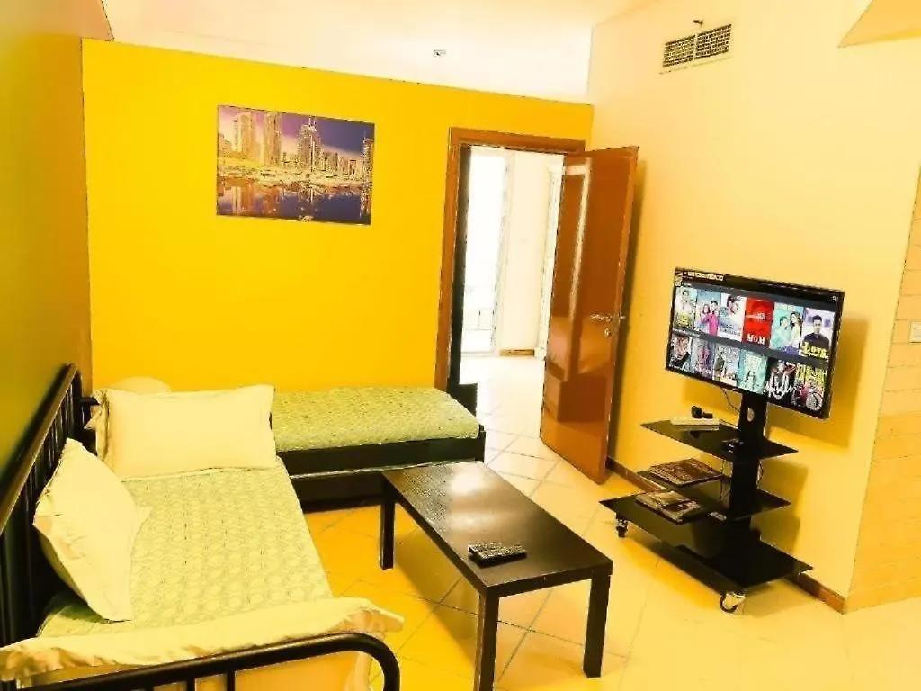 Royal Manor- Marina Diamond 2 Apartment Dubai