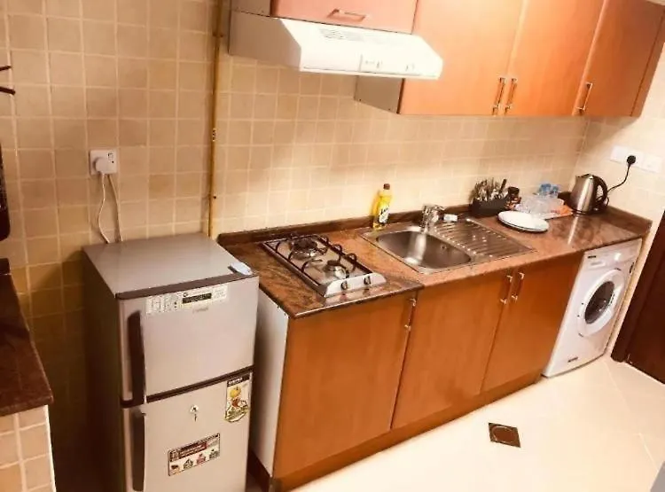 Royal Manor- Marina Diamond 2 Apartment Dubai