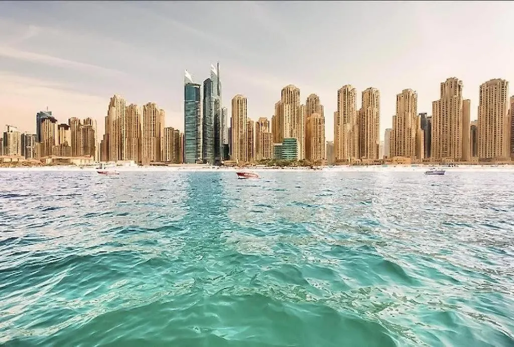 Royal Manor- Marina Diamond 2 Apartment Dubai