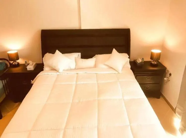 Royal Manor- Marina Diamond 2 Apartment Dubai