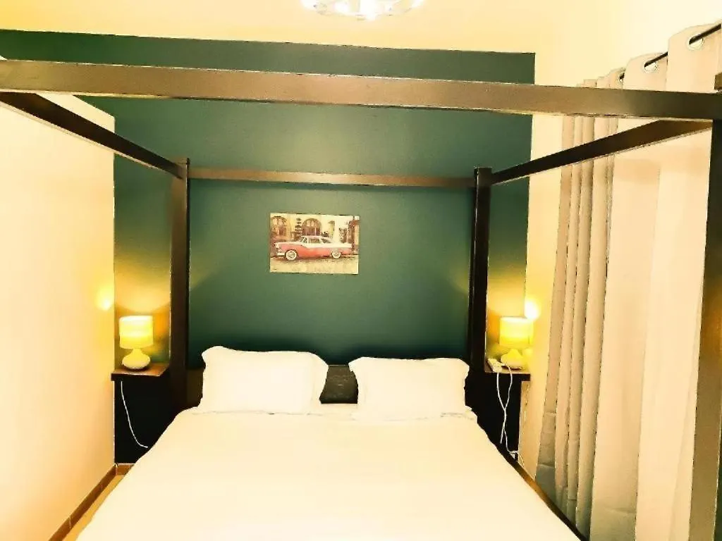Royal Manor- Marina Diamond 2 Apartment Dubai